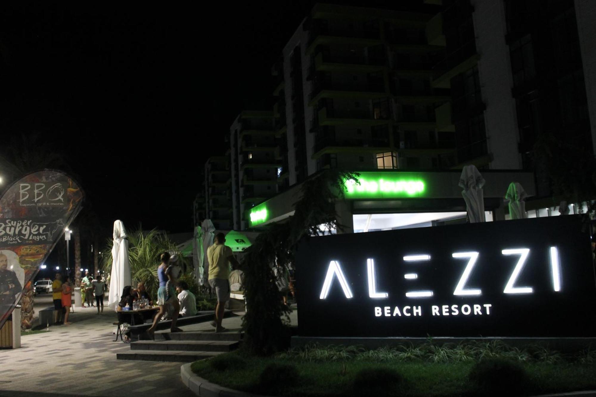On Beach-Mamaia Residence Нэводари Экстерьер фото