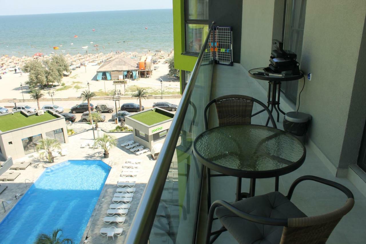 On Beach-Mamaia Residence Нэводари Экстерьер фото