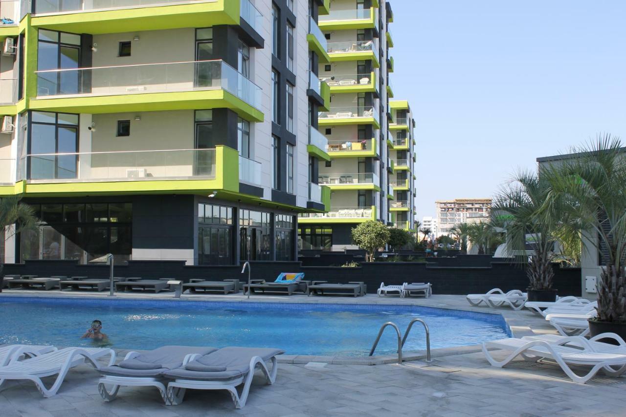 On Beach-Mamaia Residence Нэводари Экстерьер фото