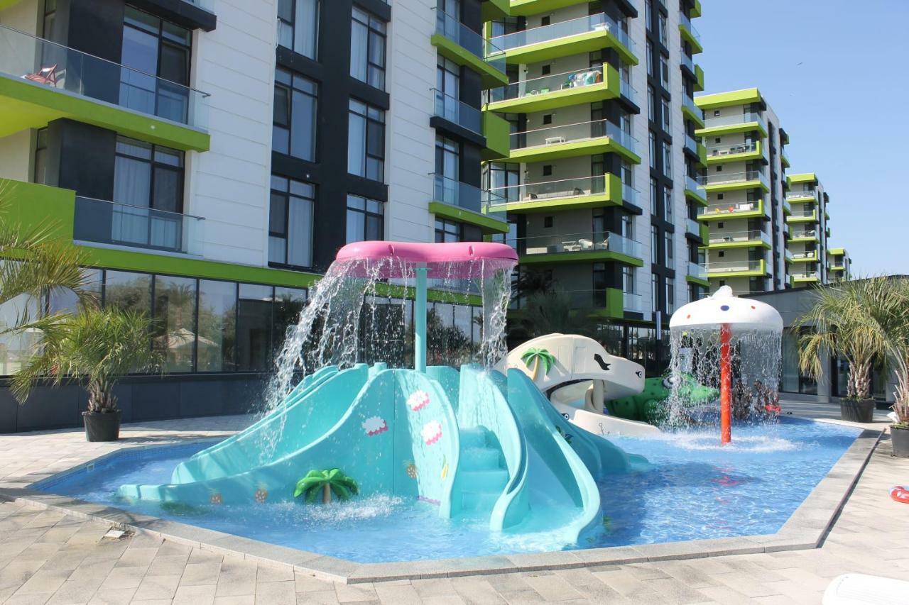 On Beach-Mamaia Residence Нэводари Экстерьер фото